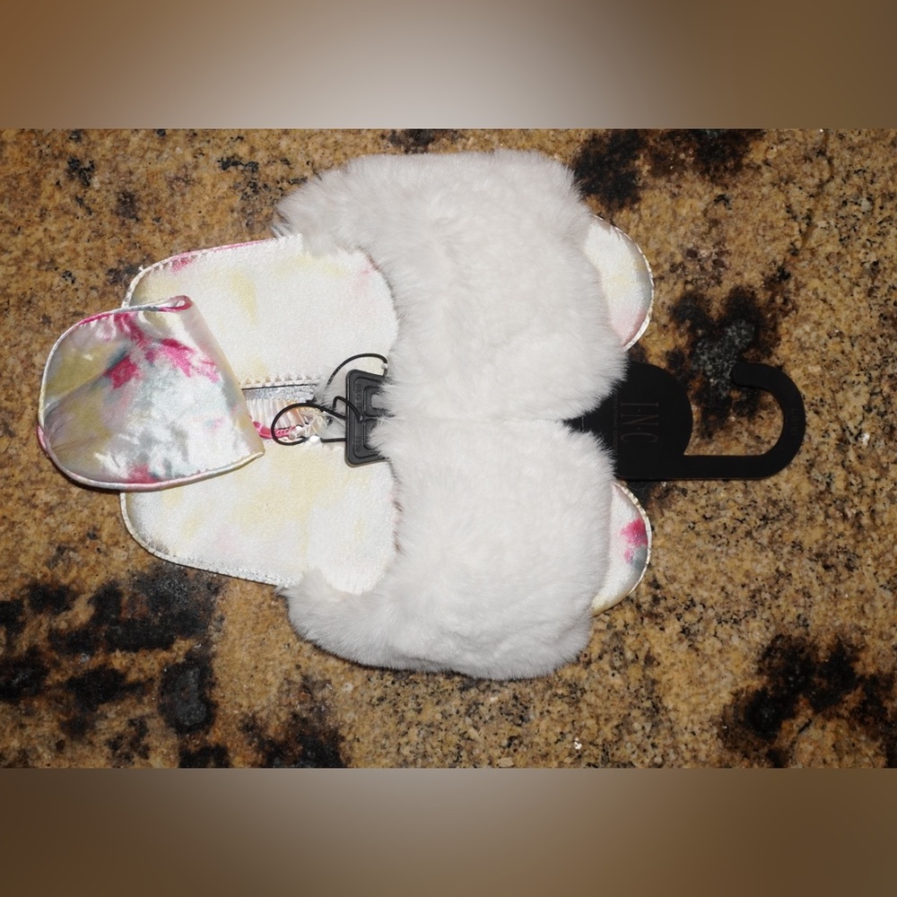 NWT INC Faux Fur slippers and matching sleep eye mask.